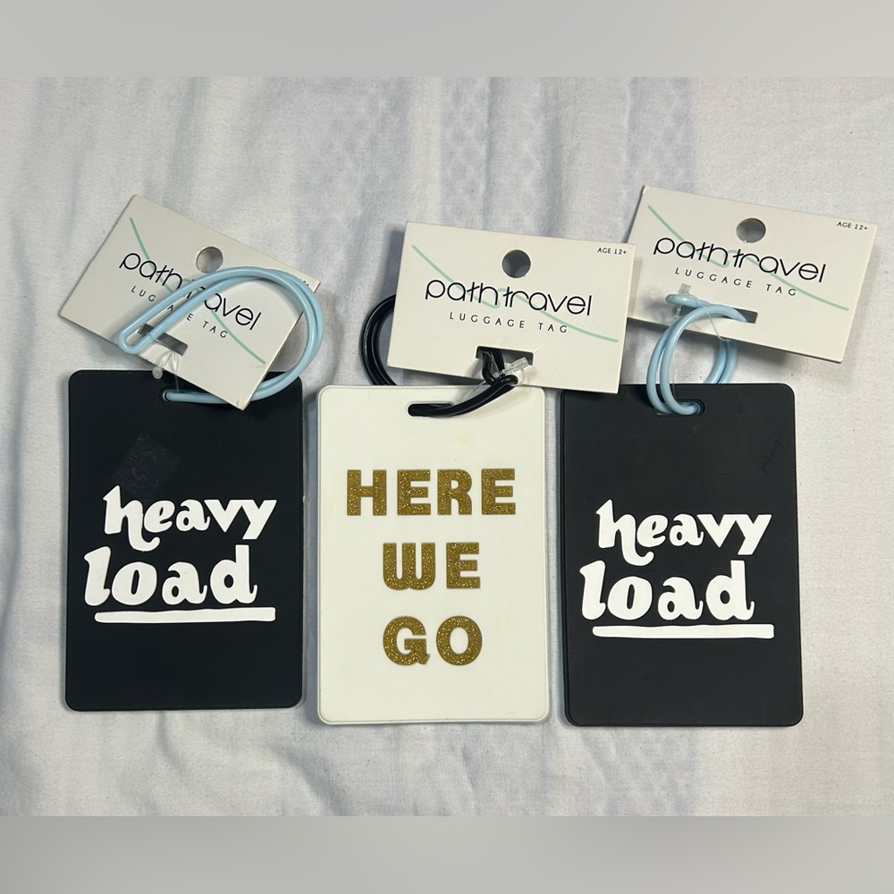 002 LOT: Path Travel luggage tags